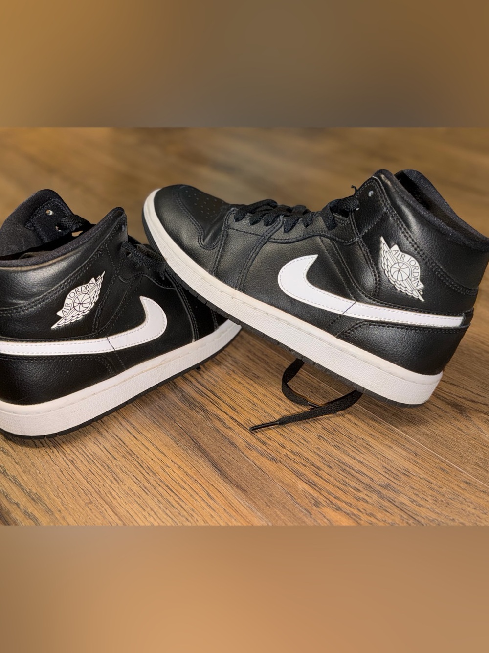 Nike Air Jordan 1
